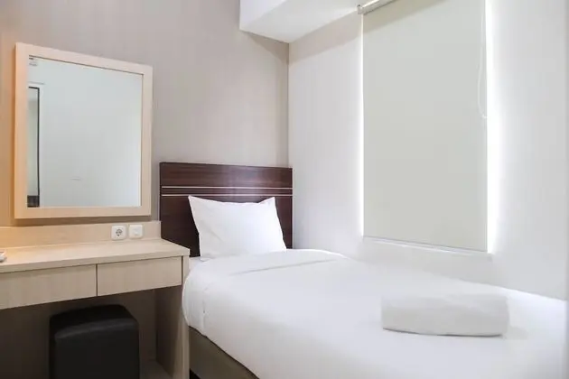Clean 2BR Apartment @ Springlake Summarecon Bekasi Apartment - Oda