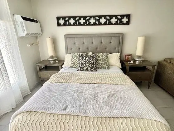 Clean Studio Condo With Free Parking Near T-mobile - Oda