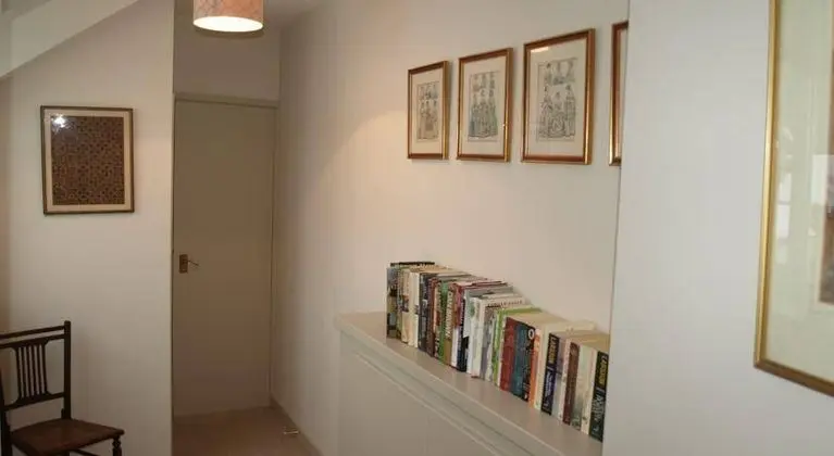 Cleaver Cottage Bed & Breakfast