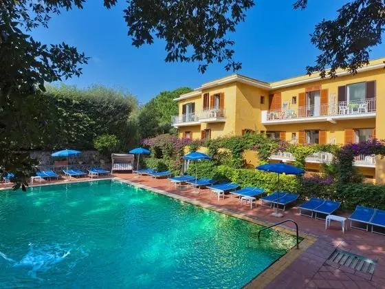 Hotel Cleopatra - Öne Çıkan Resim