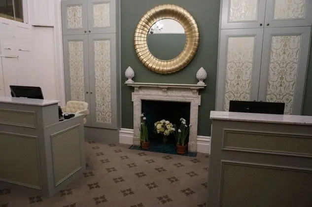 Clevedon Hall - Lobi