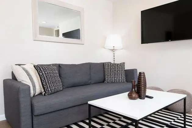 Cleveland 14 by Avantstay Modern University Heights Home! Sleeps 6! - İç Mekan