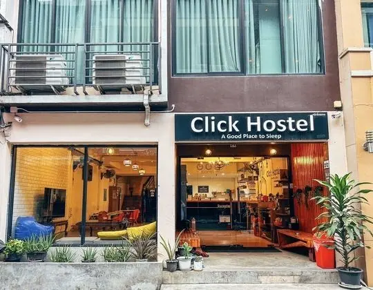 CLICK HOSTEL