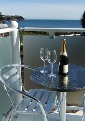 Cliff Court Apartments - Yerinde Yemek