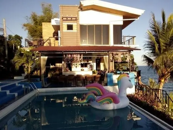 Cliff Haven Resort & Restaurant