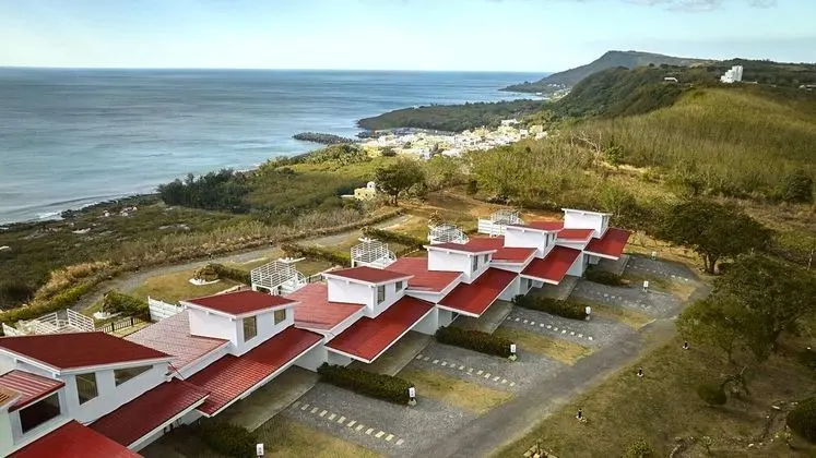 CLIFF VILLA