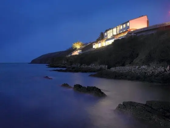 Cliff House Hotel - Dış Mekan