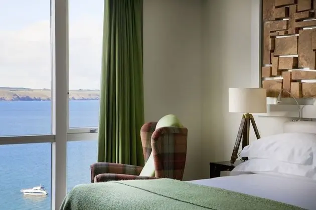Cliff House Hotel - Oda