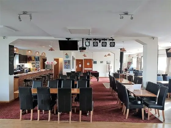 The Cliff Top Inn Hotel - Yerinde Yemek