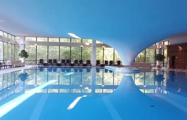 Cliff Wellness Ferienwohnungen Ruegen - Havuz