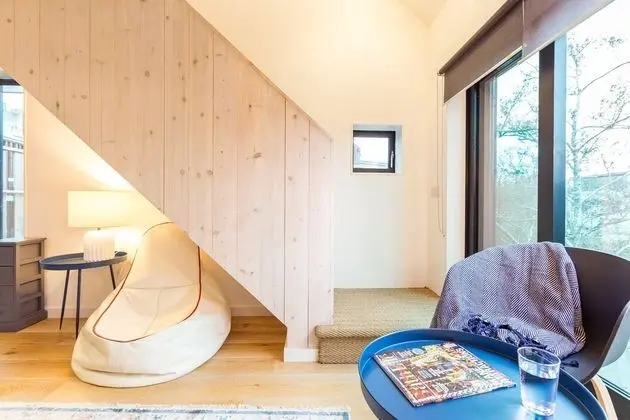 The Cliffside Chalet - Warm & Modern 3bdr Riverside Home - İç Mekan