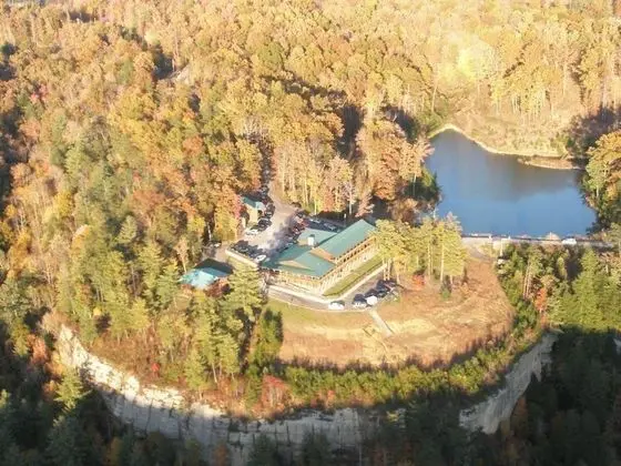 Cliffview Resort - 1