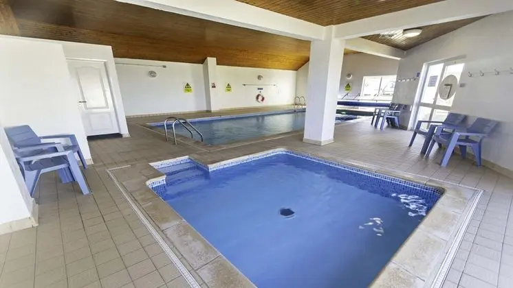Clifton Court Apt 16 With Heated Pool - Havuz