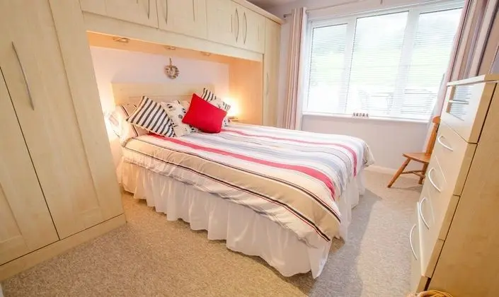 Clifton Court Apt 19 With Heated Pool - Oda