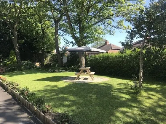 Clifton House Hotel - Oda Manzaraları