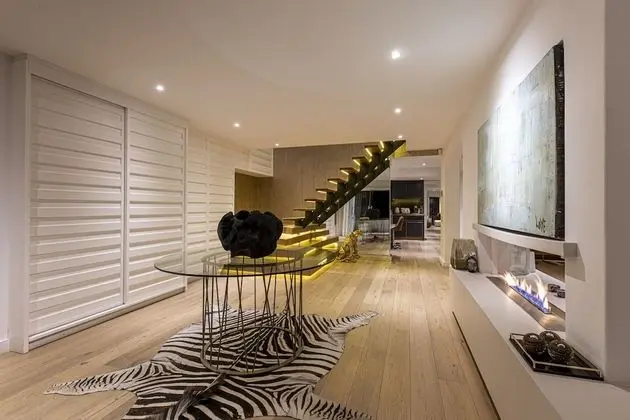 Clifton Private Beach Villa - Lobi