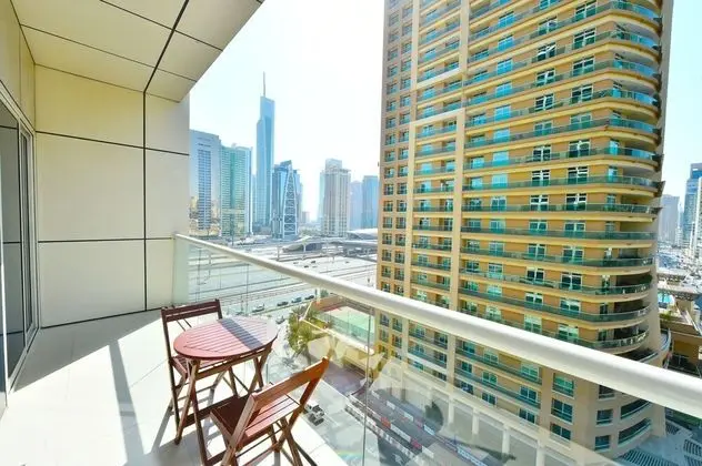 CLN - Modern 1 Bedroom Apartment