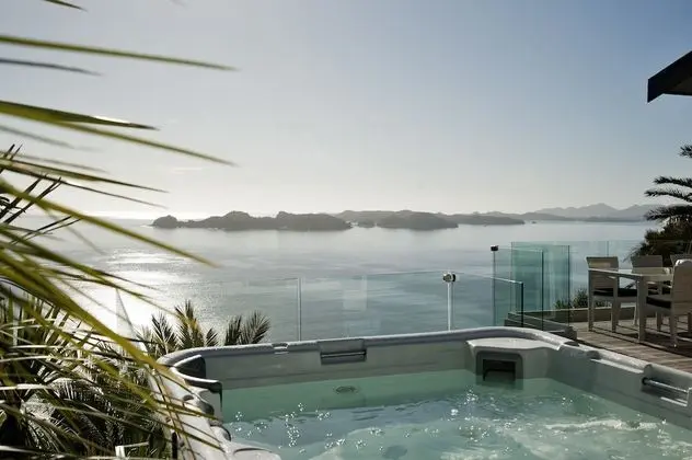 Cloud 9 Luxury Villa - Spa