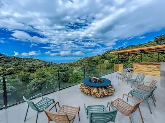 Cloud Forest Lodge by Böëna