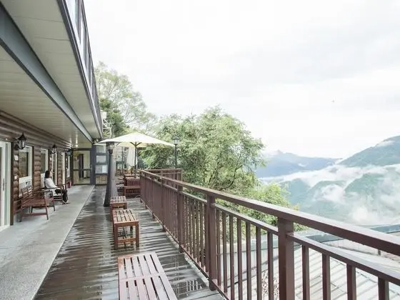 Cloud Villa