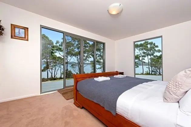 Cloudy Bay Lagoon Estate - Oda