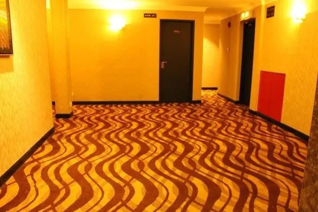 CLOVER HOTEL - İç Mekan