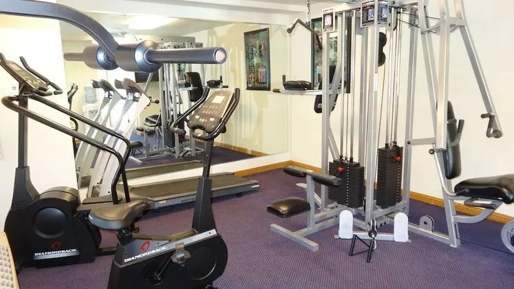 Cloverdale Wine Country Inn & Suites - Fitness