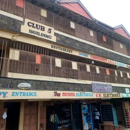 Club 5 Restaurant