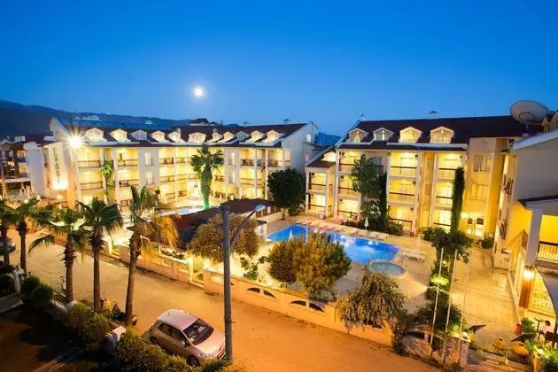 Club Amaris Apartment - Dış Mekan