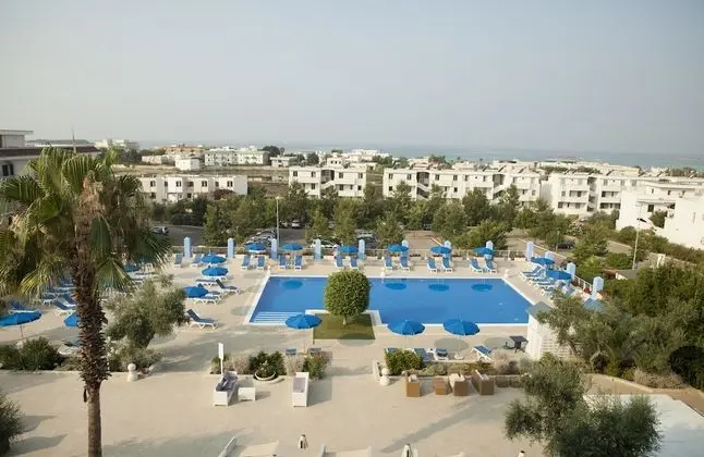 Club Azzurro Hotel & Resort - Dış Mekan