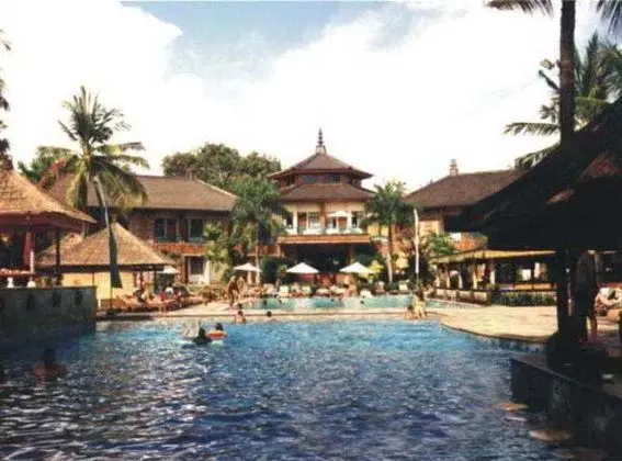 Club Bali Family Suites @Legian Beach