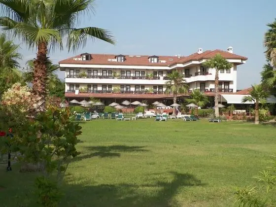 Hotel Club E
