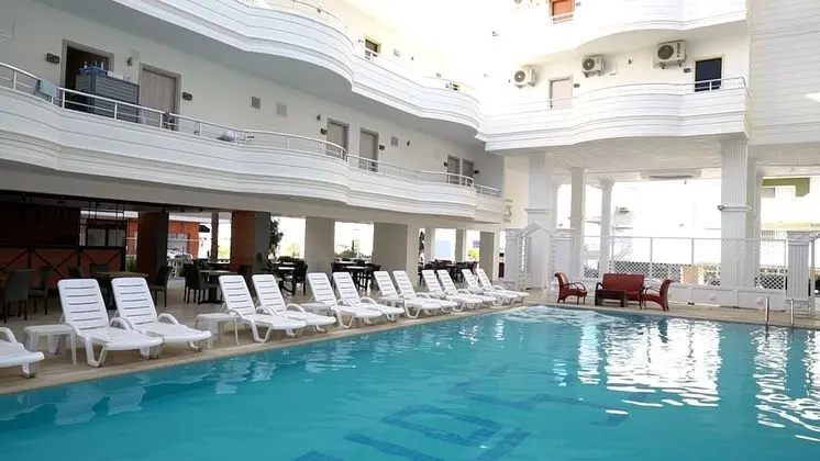 Club Efes Otel - Havuz