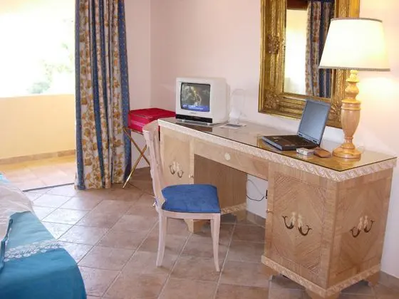 Club Esse Palmasera Hotel & Village Resort