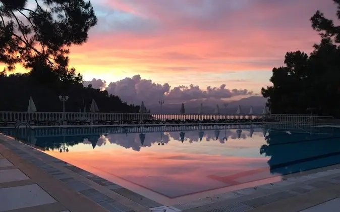 Club & Hotel Letoonia - 3