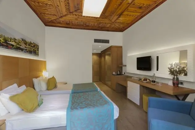 Club & Hotel Letoonia - 2