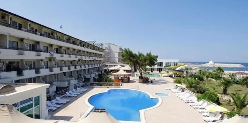 Club Marakesh Beach Hotel