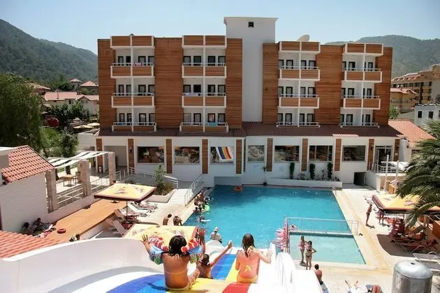 Club Munamar Beach Resort