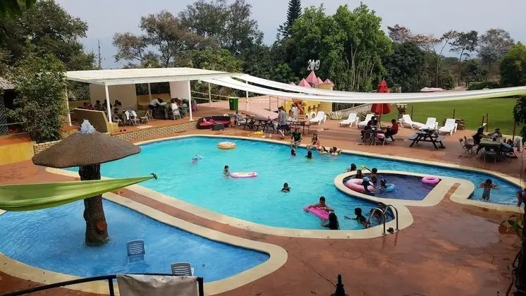 Hotel Club Quinta Pat Resort & Restaurant - Havuz
