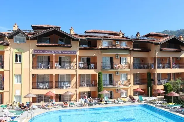 Club Sun Village Apartments - Dış Mekan