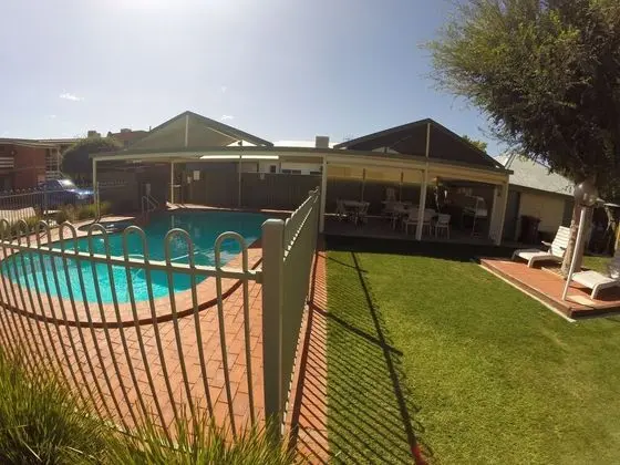 cluBarham Motel - Havuz