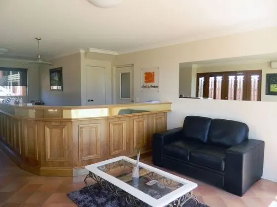 cluBarham Motel - Lobi