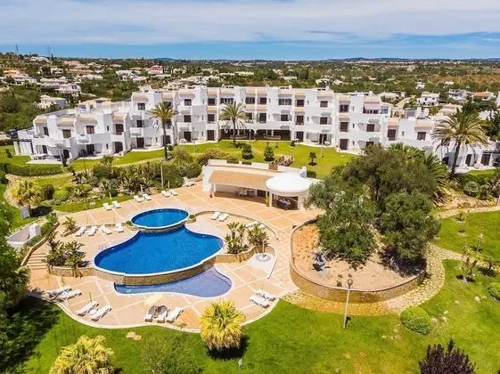 Clube Albufeira, Family Holidays with Pool View