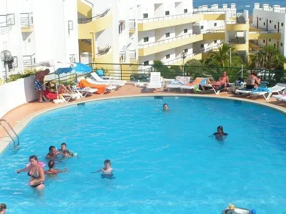 Clube Da Meia Praia 
