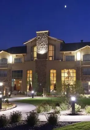 ClubHouse Hotel & Suites - Fargo - Dış Mekan