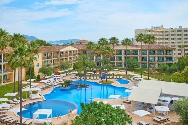 CM Mallorca Palace Hotel - Adults Only - Havuz