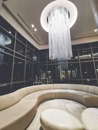 CN Tower Facing, Parking, King Bed - Lobi