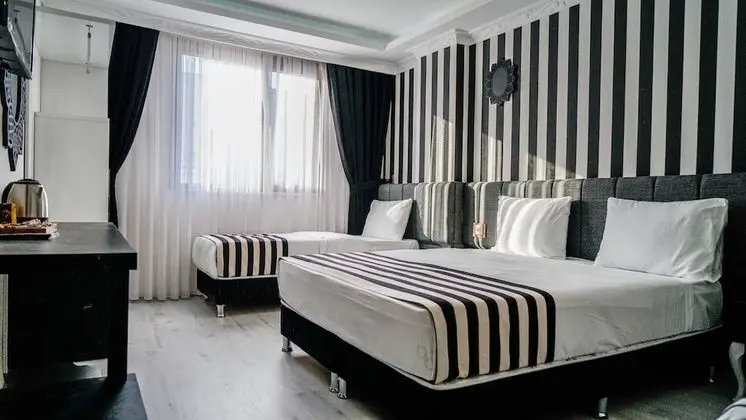 Cnr Inci Hotel - Oda