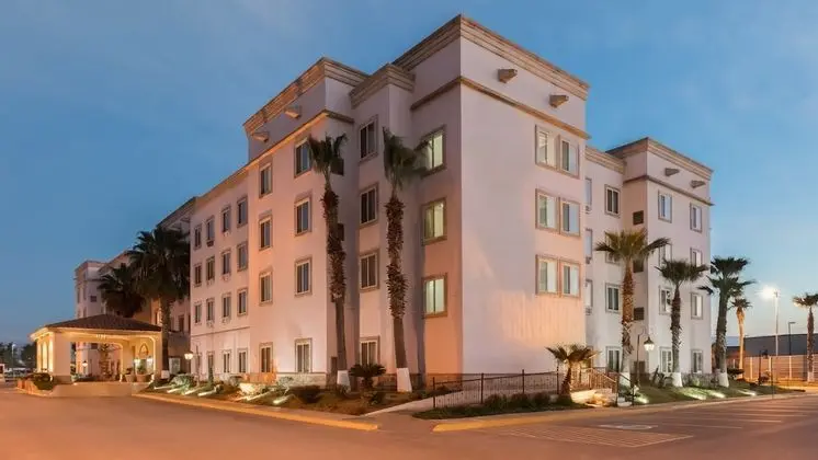 Co Suites Saltillo