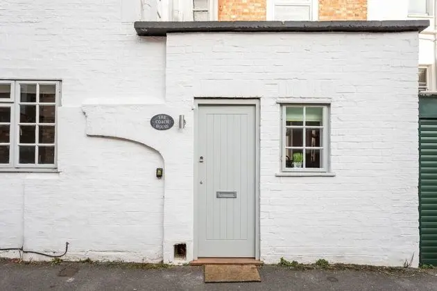 Coach House